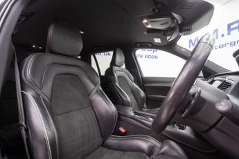Volvo XC90 2.0 D5 PowerPulse R-Design Auto 4WD Euro 6 (s/s) 5dr