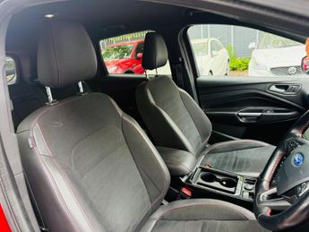 Ford Kuga 2.0 TDCi ST-Line Powershift AWD Euro 6 (s/s) 5dr