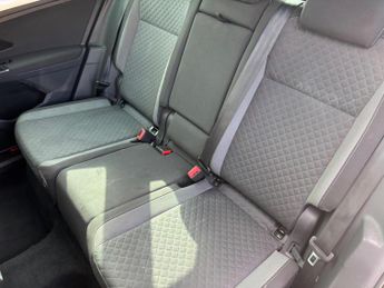 Volkswagen Tiguan 2.0 TDI BlueMotion Tech SE Navigation DSG 4Motion Euro 6 (s/s) 5