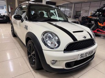 MINI Clubman 1.6 Cooper S Euro 5 (s/s) 5dr