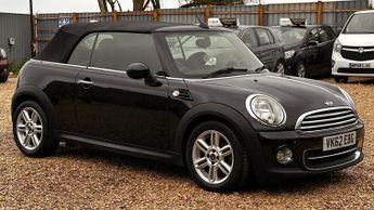 MINI Convertible 1.6 Cooper Euro 5 (s/s) 2dr