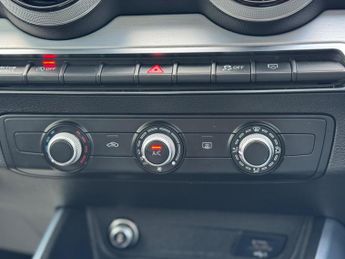 Audi Q2 1.5 TFSI CoD 35 S line S Tronic Euro 6 (s/s) 5dr