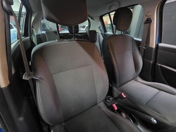 Renault Clio 1.2 TCe Dynamique TomTom Euro 5 5dr