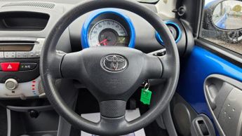 Toyota AYGO 1.0 VVT-i Blue MultiMode Euro 4 5dr