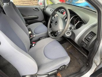 Honda Jazz 1.4 i-DSI SE CVT-7 5dr