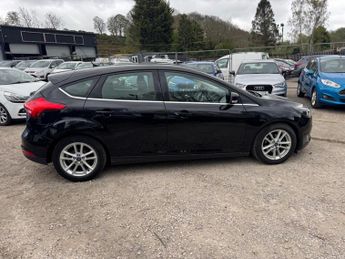 Ford Focus 1.0T EcoBoost Zetec Euro 6 (s/s) 5dr