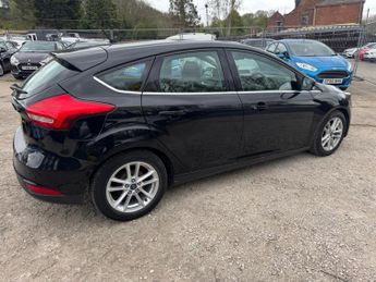 Ford Focus 1.0T EcoBoost Zetec Euro 6 (s/s) 5dr