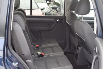 Volkswagen Touran 1.6 TDI SE DSG Euro 5 5dr