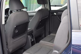 Volkswagen Touran 1.6 TDI SE DSG Euro 5 5dr