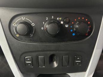 Dacia Sandero 1.2 Ambiance Euro 5 5dr