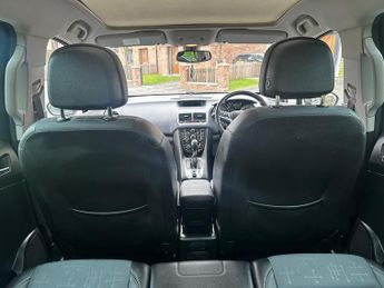 Vauxhall Meriva 1.7 CDTi SE MPV 5dr Diesel Auto Euro 5 (110 ps)