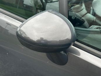 Vauxhall Meriva 1.7 CDTi SE MPV 5dr Diesel Auto Euro 5 (110 ps)