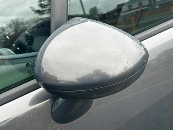 Vauxhall Meriva 1.7 CDTi SE MPV 5dr Diesel Auto Euro 5 (110 ps)