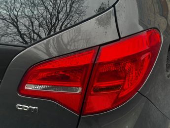 Vauxhall Meriva 1.7 CDTi SE MPV 5dr Diesel Auto Euro 5 (110 ps)