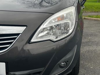Vauxhall Meriva 1.7 CDTi SE MPV 5dr Diesel Auto Euro 5 (110 ps)