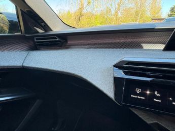 Peugeot E-3008 73kWh GT Auto 5dr