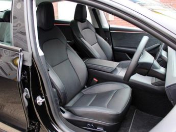 Tesla Model 3 (Dual Motor) Long Range Auto 4WDE 4dr