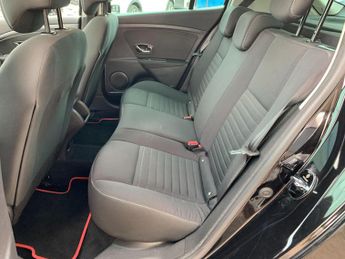 Renault Megane 1.5 dCi Limited Nav Euro 6 (s/s) 5dr