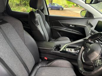 Peugeot 3008 1.2 PureTech Allure EAT Euro 6 (s/s) 5dr