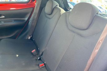 Toyota Aygo X 1.0 VVT-i Edge Hatchback 5dr Petrol x-shift Euro 6 (s/s) (72 ps)