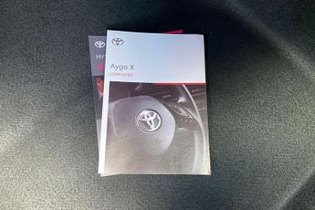 Toyota Aygo X 1.0 VVT-i Edge Hatchback 5dr Petrol x-shift Euro 6 (s/s) (72 ps)