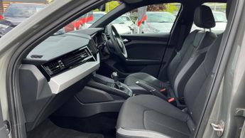 Audi A1 1.5 TFSI 35 S line Sportback S Tronic Euro 6 (s/s) 5dr