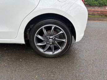 Toyota Yaris 1.33 Dual VVT-i Trend Euro 5 5dr