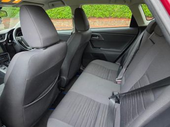 Toyota Auris 1.8 VVT-h Business Edition CVT Euro 6 (s/s) 5dr (Safety Sense)