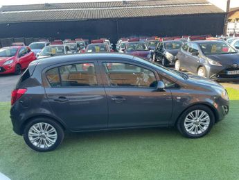 Vauxhall Corsa 1.4 16V SE Auto Euro 5 5dr