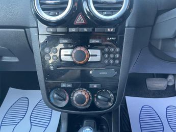 Vauxhall Corsa 1.4 16V SE Auto Euro 5 5dr