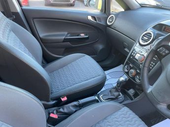 Vauxhall Corsa 1.4 16V SE Auto Euro 5 5dr