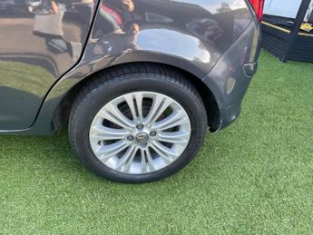 Vauxhall Corsa 1.4 16V SE Auto Euro 5 5dr