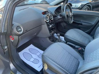 Vauxhall Corsa 1.4 16V SE Auto Euro 5 5dr