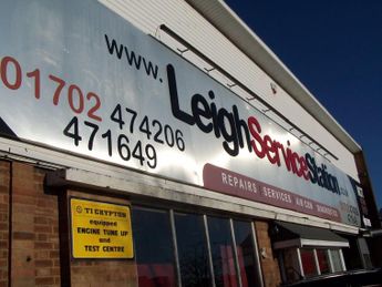 Land Rover Discovery 3.0 TD V6 HSE Auto 4WD Euro 6 (s/s) 5dr