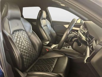 Audi S4 Avant 3.0 TFSI V6 Estate 5dr Petrol Tiptronic quattro Euro 6 (s/s) (35