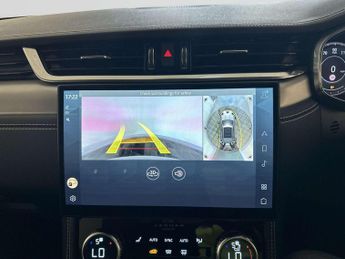 Jaguar F-PACE 2.0 P400e 17.1kWh R-Dynamic SE SUV 5dr Petrol Plug-in Hybrid Aut