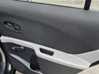 Toyota Yaris 1.4 D-4D T Spirit Euro 5 5dr