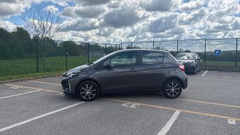 Toyota Yaris 1.5 VVT-h Icon Tech E-CVT Euro 6 (s/s) 5dr