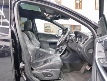 Volvo XC60 Volvo XC60 2.0 T5 R-Design Lux Auto