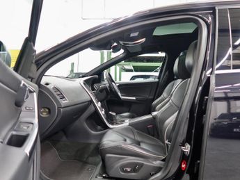 Volvo XC60 Volvo XC60 2.0 T5 R-Design Lux Auto