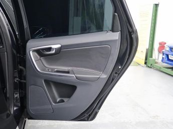 Volvo XC60 Volvo XC60 2.0 T5 R-Design Lux Auto