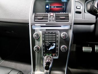 Volvo XC60 Volvo XC60 2.0 T5 R-Design Lux Auto