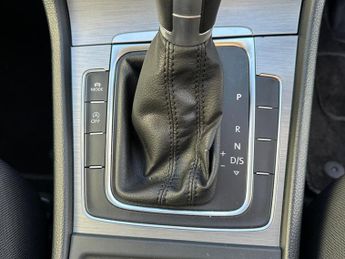 Volkswagen Golf 1.4 TSI BlueMotion Tech SE DSG Euro 5 (s/s) 5dr