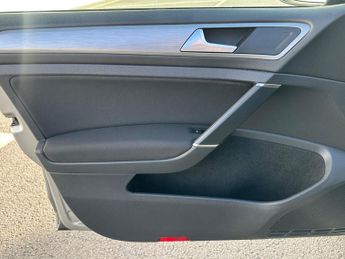 Volkswagen Golf 1.4 TSI BlueMotion Tech SE DSG Euro 5 (s/s) 5dr