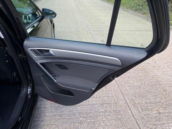 Volkswagen Golf 1.4 TSI BlueMotion Tech SE DSG Euro 5 (s/s) 5dr