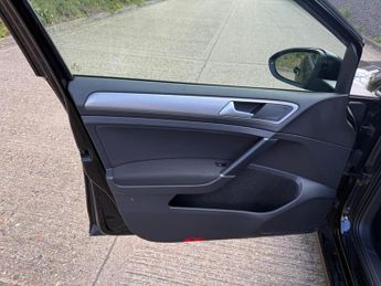 Volkswagen Golf 1.4 TSI BlueMotion Tech SE DSG Euro 5 (s/s) 5dr