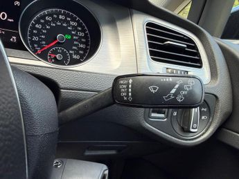 Volkswagen Golf 1.4 TSI BlueMotion Tech SE DSG Euro 5 (s/s) 5dr