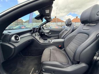 Mercedes-Benz C Class 2.0 C220d AMG Line (Premium) Cabriolet G-Tronic+ Euro 6 (s/s) 2d