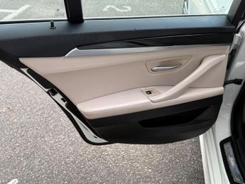 BMW 5 Series 2.0 520d Luxury Auto Euro 6 (s/s) 4dr