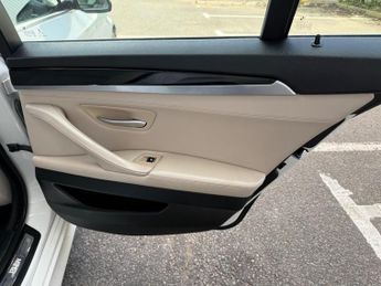 BMW 5 Series 2.0 520d Luxury Auto Euro 6 (s/s) 4dr